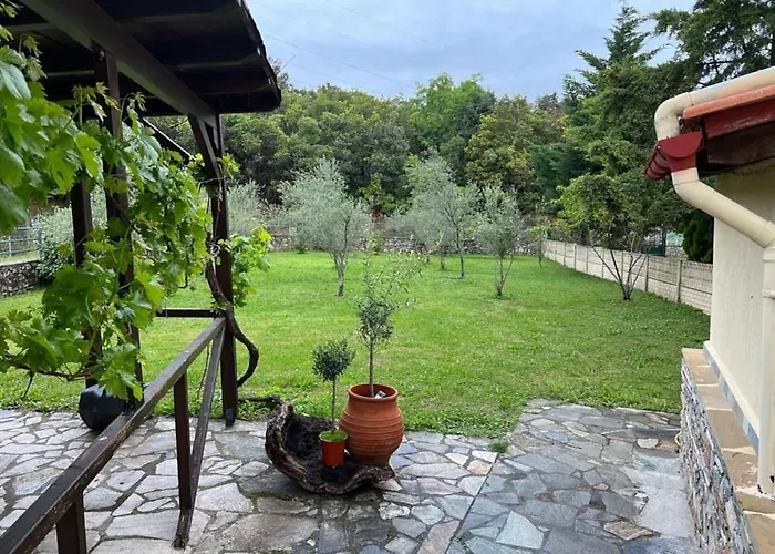 Zeus Viewpoint Villa: Three Floors Of Beauty