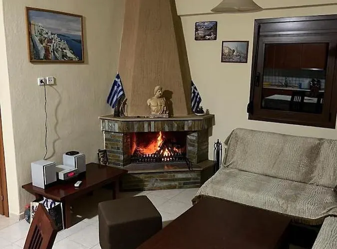 Σπίτι διακοπών Zeus Viewpoint Villa: Three Floors Of Beauty Νέος Παντελεήμονας